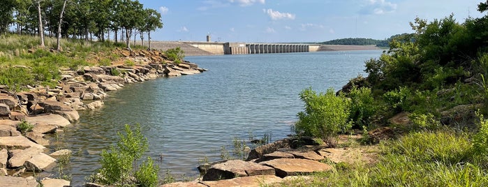 Keystone Dam is one of 2021 Roadtrip.
