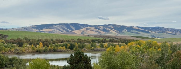 Lake Bennington is one of Parks.