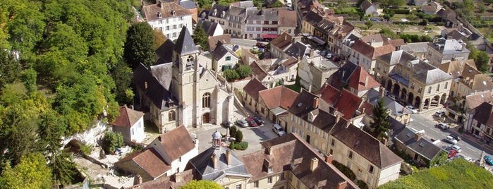 La Roche-Guyon is one of Les Plus Beaux Villages de France.