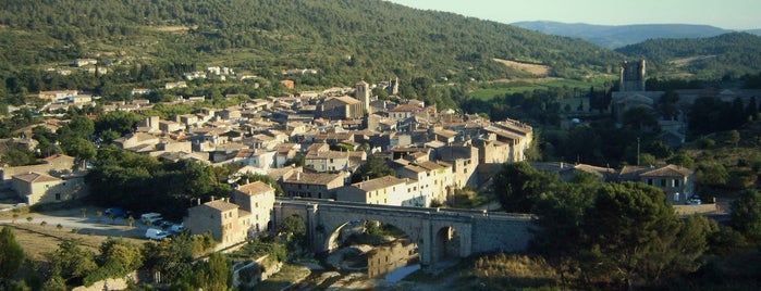 Lagrasse is one of EU - Strolling France.