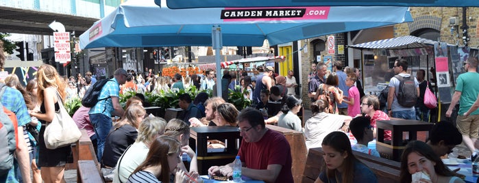 Establos del Mercado de Camden is one of London.