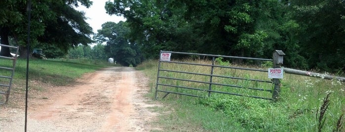 TWD Hershel's Farm is one of The Walking Dead.