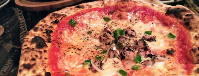 Pizza & Italian Bar COBY is one of Okinawa.