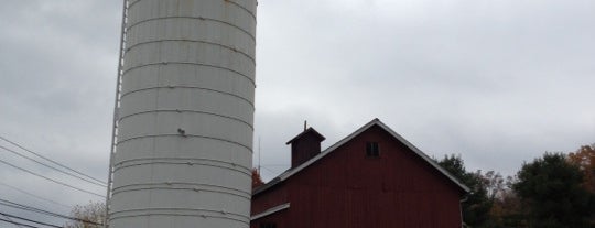 White Silo Winery is one of Connecticut Farm Wineries Passport 2013.