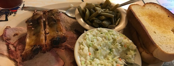 Larry's Real Pit Bar-B-Q is one of Dothan, Alabama.
