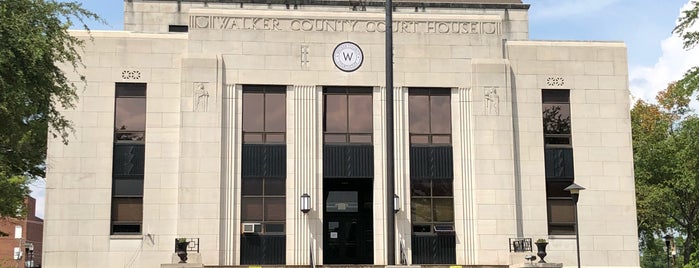 Walker County Courthouse is one of Alabama Courthouses.