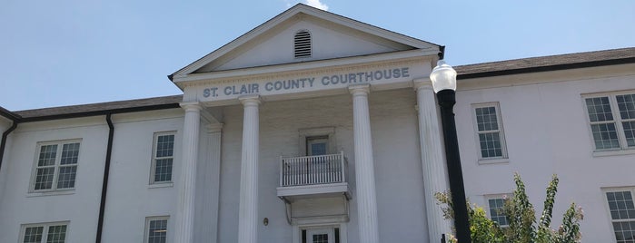 St. Clair County Courthouse: Ashville Division is one of Alabama Courthouses.
