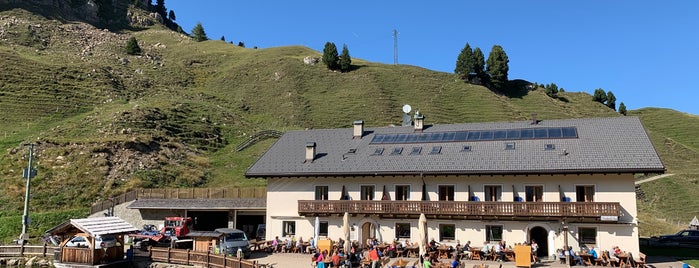 Mahlknechthütte is one of Marcel’s Liked Places.