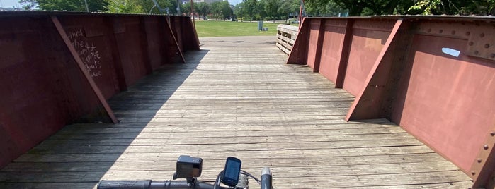 Adado Riverfront Park is one of Canoe Lansing.