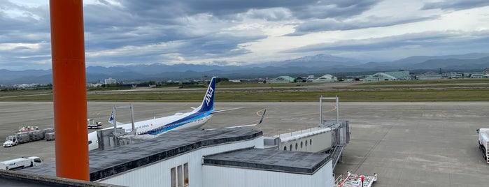 小松空港 展望デッキ is one of Airport.