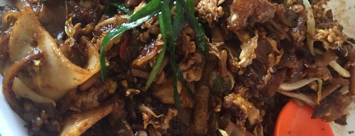 No: 18 Zion Road Fried Kway Teow is one of Makan Singapore.