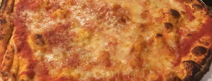La Tavernetta is one of Pizzerie Luigi.
