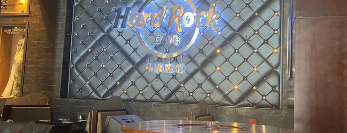 Hard Rock Cafe Nabq is one of Orte, die Dmitrie gefallen.