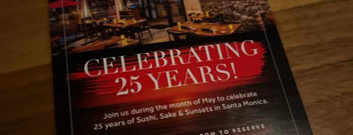 Sushi Roku Santa Monica is one of LA la la la.