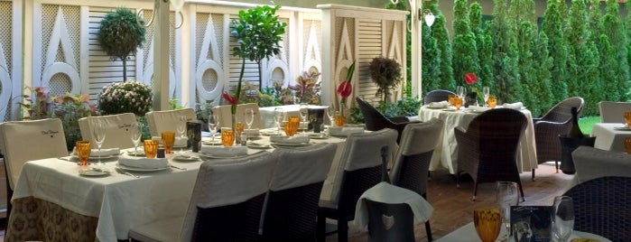 Arany Kaviár is one of (Bib)Gourmet restaurants in Hungary.