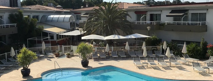 Best Western La Marina Hotel Saint-Raphael is one of França.