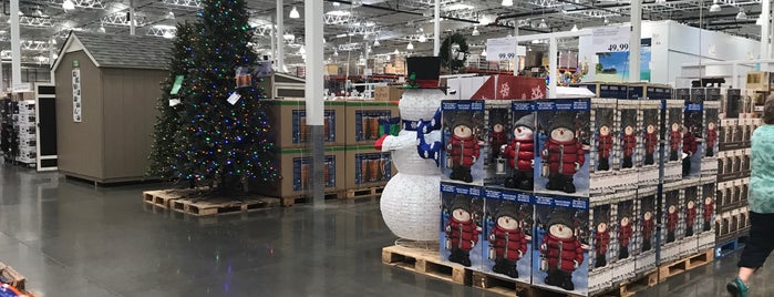 Costco is one of Ricardoさんのお気に入りスポット.