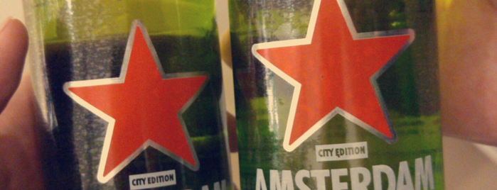 Heineken Experience is one of Locais curtidos por Sean.