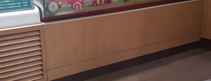 Krispy Kreme is one of KEPRCさんのお気に入りスポット.