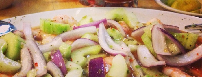 Mariscos Cuevas is one of TO EAT LIST CULIACAN.