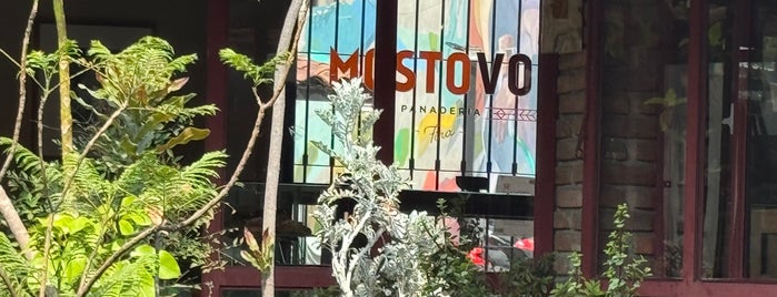 Mostovoi Panaderia y Cafeteria is one of Pan.