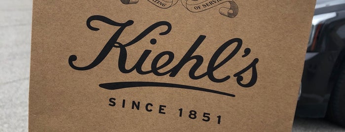 Kiehl's is one of Tempat yang Disukai Tori.