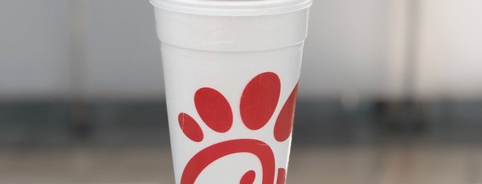 Chick-fil-A is one of Places that serve Diet Dr. Pepper (DFW).