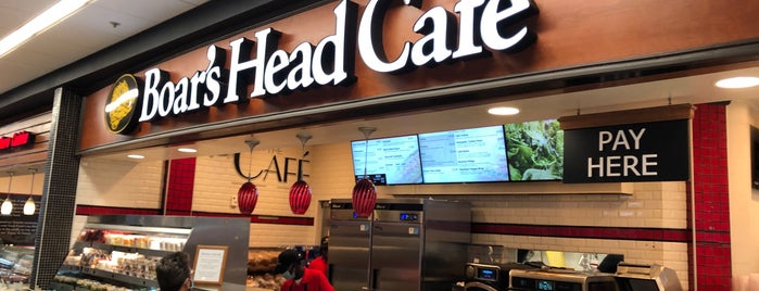 Boar's Head Café is one of Locais curtidos por Nathan.