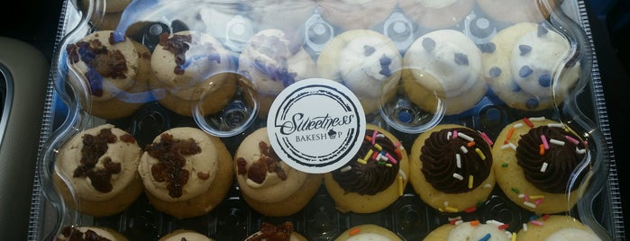 Sweetness Bake Shop & Cafe is one of Lukas' South FL Food List!.