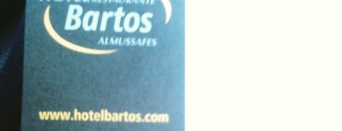 Hotel Bartos is one of Locais curtidos por Ro.