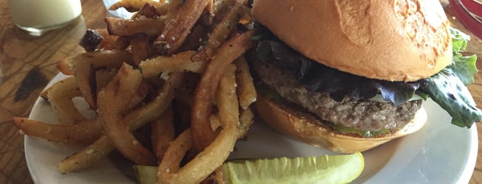 Burger Up is one of Taylor Swift's Favorite Spots in Nashville.