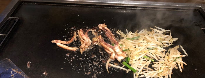 もんぱち is one of Must-visit Food in 葛飾区.