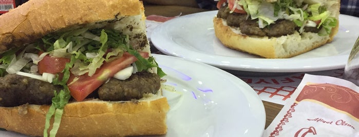 Ocakbaşı Restaurant & Cafe is one of Locais curtidos por Fatih.