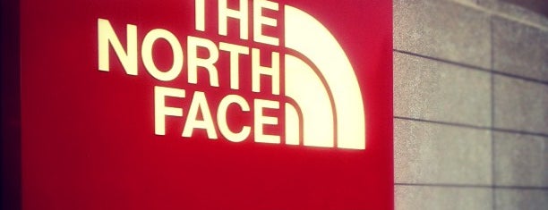 The North Face University Village is one of Bein' Seattleite.
