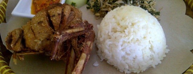 Bebek & Ayam Goreng Sambal Setan Cak Mar is one of Bali - Kuliner.