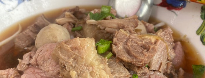เจ๊ง้อ ก๋วยเตี๋ยวเนื้อ is one of Beef Noodles.bkk.