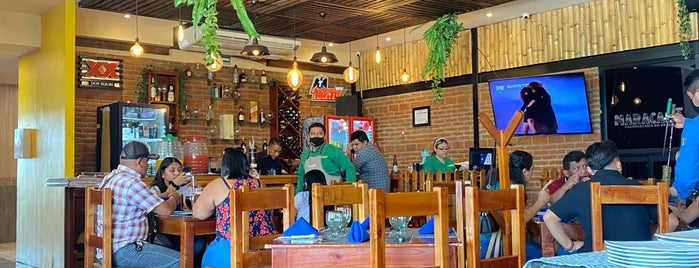 Restaurante Maracanā is one of Tempat yang Disukai Daniel.