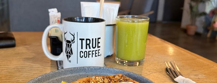 True Coffee Colón is one of สถานที่ที่ Daniel ถูกใจ.