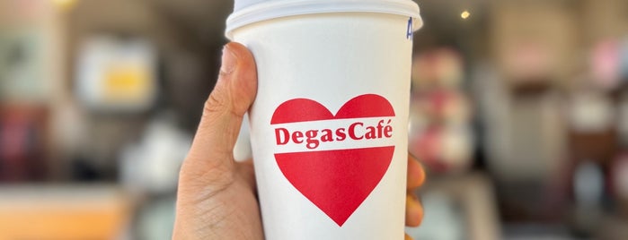 Degas Café is one of Tempat yang Disukai Daniel.