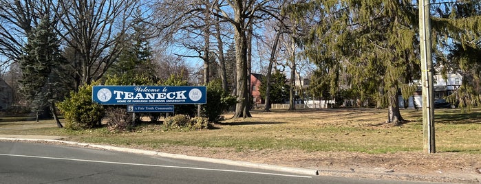 Teaneck, NJ is one of Home.