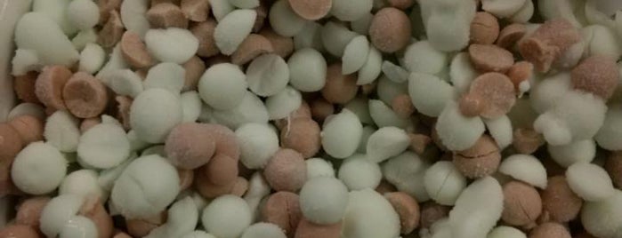 Dippin' Dots is one of Nataliyaさんの保存済みスポット.