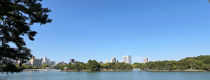 Ohori Park is one of West Japan.