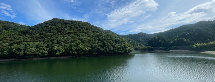 曲渕ダム is one of 土木学会選奨土木遺産 西日本・台湾.