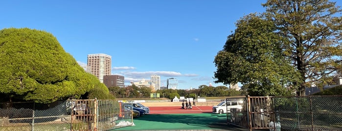 Heiwadai Athletic Stadium is one of 観光8.