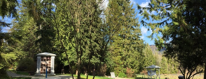 Port Coquitlam Cemetery is one of Danさんのお気に入りスポット.