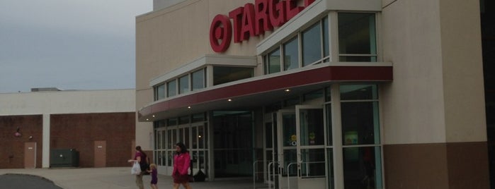 Target is one of Lugares favoritos de Jessica.