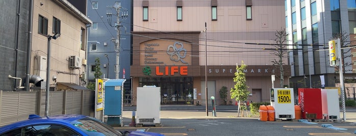 ライフ 神田和泉町店 is one of 藏前.