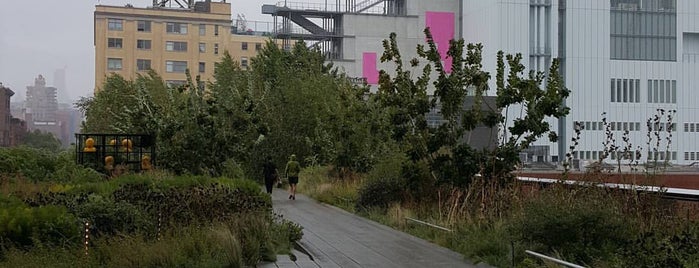High Line is one of NEW YORK, NEW YORK.