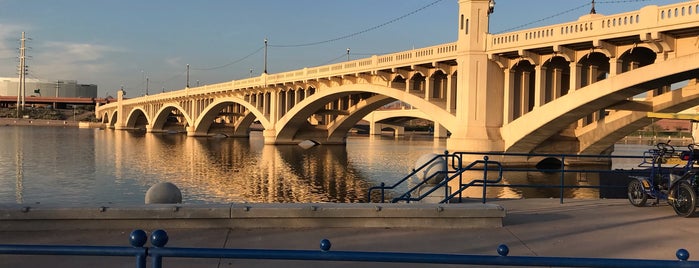 Tempe Town Lake is one of Farouqさんのお気に入りスポット.