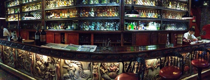 Restaurante & Bar La Strega is one of Posti salvati di Fernando.